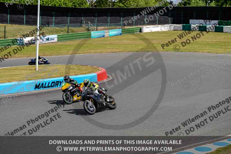 enduro digital images;event digital images;eventdigitalimages;mallory park;mallory park photographs;mallory park trackday;mallory park trackday photographs;no limits trackdays;peter wileman photography;racing digital images;trackday digital images;trackday photos